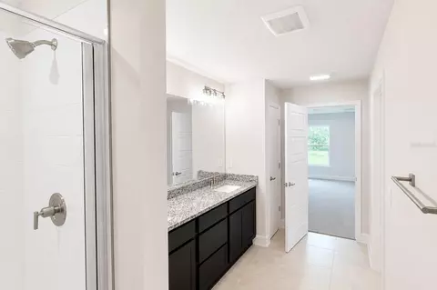 Bath - 7520 Bent Tree Loop, Saint Cloud, FL 34773 photo 4 of 5