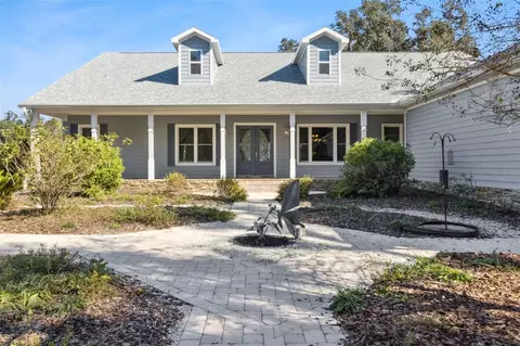 4636 W Knights Griffin Rd, Plant City, FL 33565