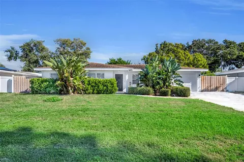 6318 30th St S, Saint Petersburg, FL 33712