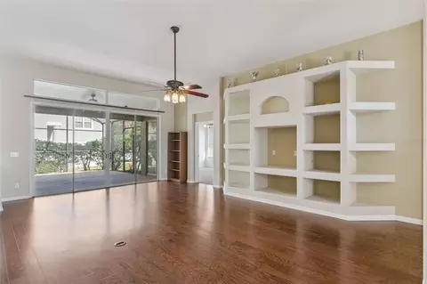 Living - 774 Lancer Cir, Ocoee, FL 34761 photo 3 of 7
