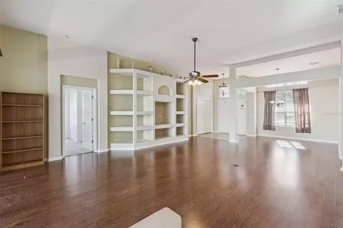 Living - 774 Lancer Cir, Ocoee, FL 34761 photo 2 of 7