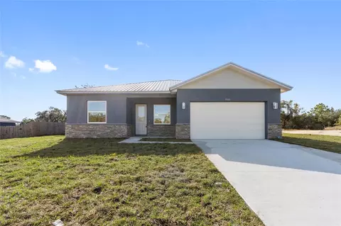 9102 Sheppard Dr, Lake Wales, FL 33898