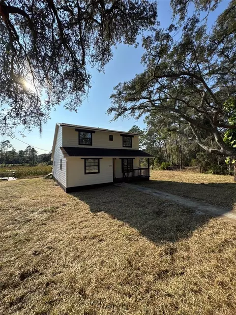 42111 Chinaberry Ct, Eustis, FL 32736