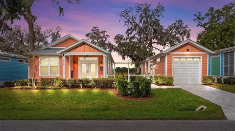 12122 Grand Oak Ln, Oxford, FL 34484