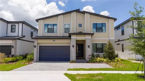 5887 High Seas Dr, Orlando, FL 32821