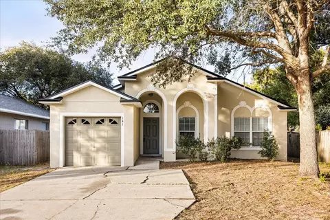 141 Dovetail Ct, Apopka, FL 32703