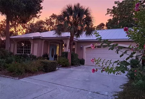 2377 Burton Ln, Sarasota, FL 34239