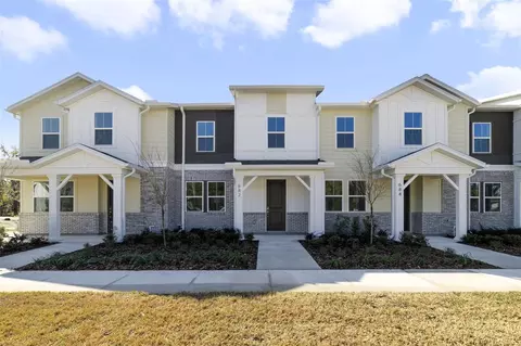 682 Lola Ln, Oviedo, FL 32765