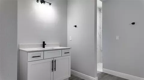 Bath - 7 Spring Pass, Ocala, FL 34472 photo 1 of 4
