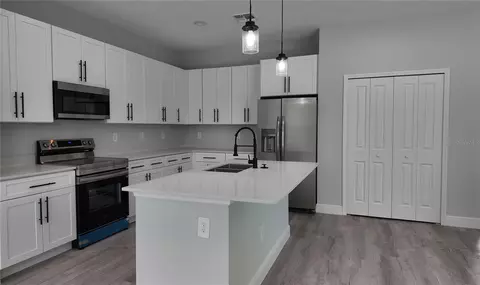 Kitchen - 7 Spring Pass, Ocala, FL 34472 photo 2 of 5