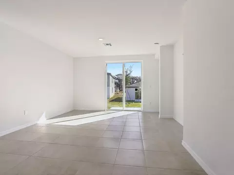 Living - 14159 Crutchfield Ct, Parrish, FL 34219 photo 1 of 4