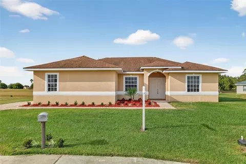 1216 Heavitree Ct, Sebring, FL 33876