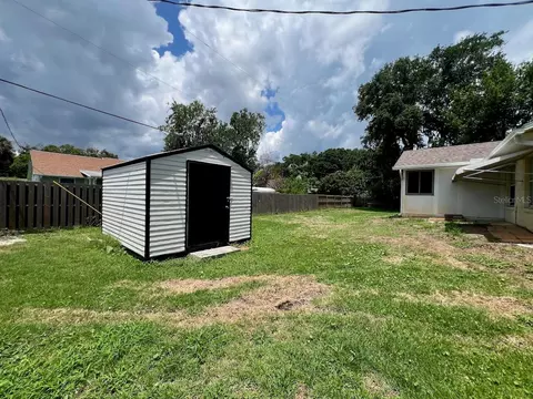 Exterior - 2024 Lime Tree Dr, Edgewater, FL 32141 photo 5 of 10