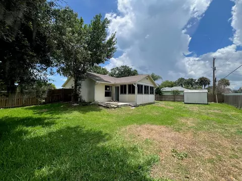 Exterior - 2024 Lime Tree Dr, Edgewater, FL 32141 photo 7 of 10