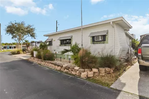 6153 Deepwater Dr, Saint Cloud, FL 34771 photo 2