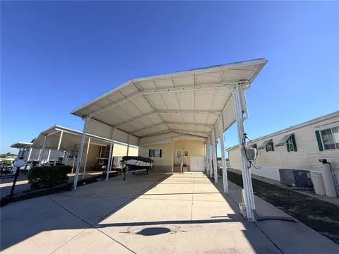 912 St George Dr, Davenport, FL 33837