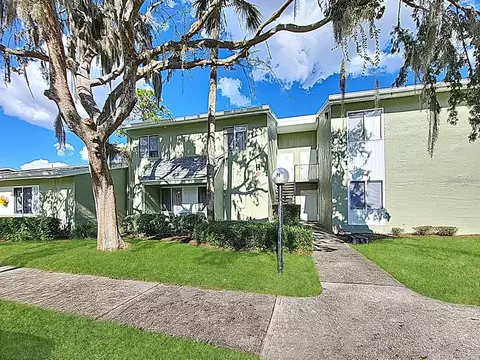 566 Fairways Cir #A, Ocala, FL 34472