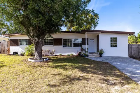 1214 Maverick Dr, Apopka, FL 32703