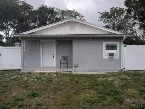 793 Eldridge St, Orlando, FL 32803
