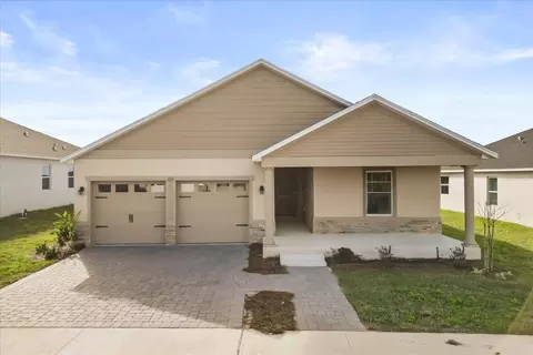 333 Sunbrooke Dr, Groveland, FL 34736