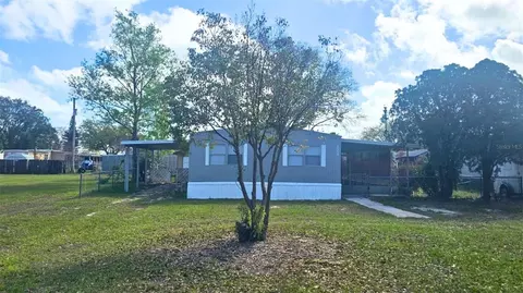 221 Sunshine Blvd, Polk City, FL 33868