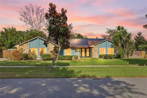 1703 Wind Drift Rd, Belle Isle, FL 32809