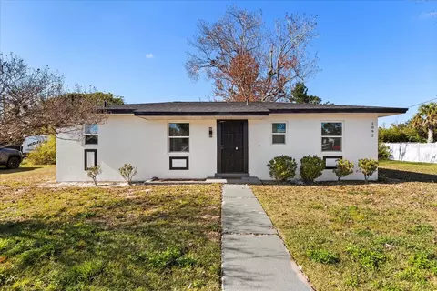 1092 Deltona Blvd, Deltona, FL 32725