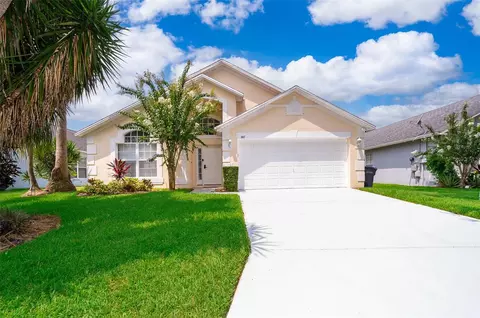 207 Langham Dr, Davenport, FL 33897