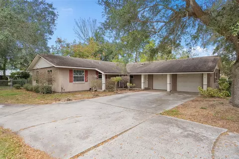1904 S 9th St, Haines City, FL 33844