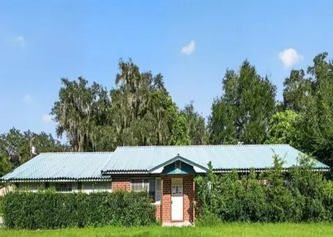 119 N West St, Bushnell, FL 33513