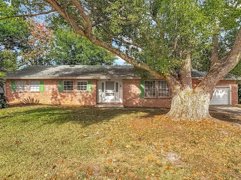 28 Jasmine Dr, Debary, FL 32713