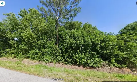 4536 Lake Haven Blvd, Sebring, FL 33875