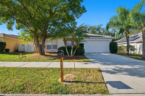 305 Abigail Rd, Plant City, FL 33563