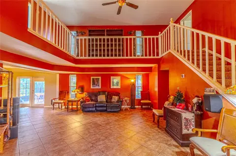 Living - 4899 Sparrow Dr, Saint Cloud, FL 34772 photo 3 of 4