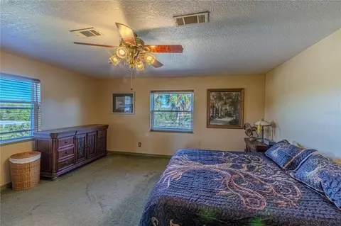 Bedroom - 4899 Sparrow Dr, Saint Cloud, FL 34772 photo 2 of 4
