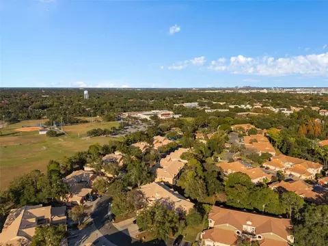View/Area - 7784 Sugar Bend Dr #7784, Orlando, FL 32819 photo 3 of 8