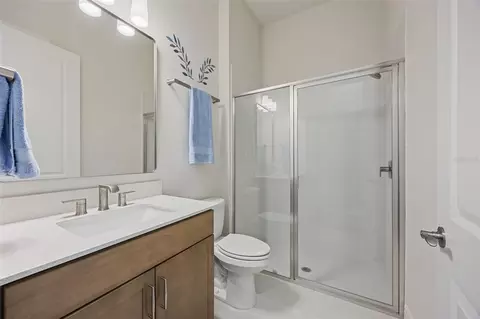 Bath - 2575 Pine Preserve Ct, Saint Cloud, FL 34771 photo 2 of 4