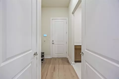 Entry Way - 2575 Pine Preserve Ct, Saint Cloud, FL 34771 photo 4 of 4