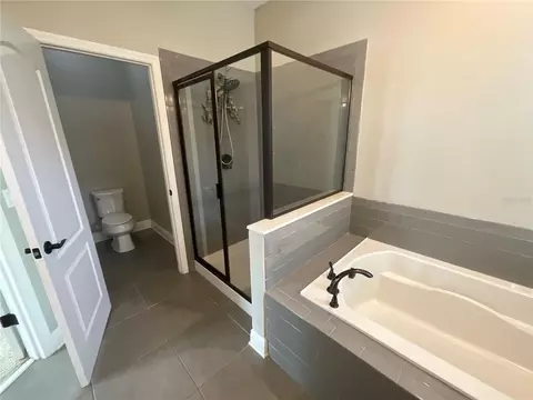 Bath - 3560 Pixie Ln, Saint Cloud, FL 34772 photo 5 of 12
