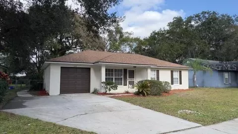 328 San Lanta Cir, Sanford, FL 32771