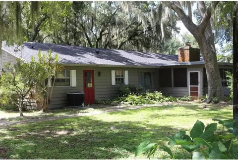 125 Country Club Ln, Mulberry, FL 33860