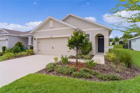 5420 Sunshine Dr, Wildwood, FL 34785