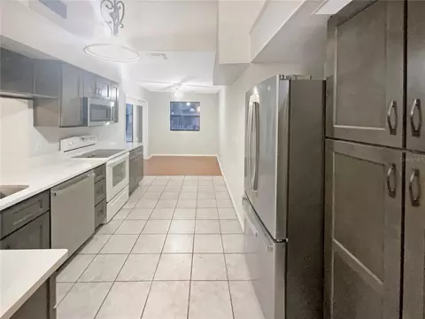 Kitchen - 1375 Jan Lan Blvd, Saint Cloud, FL 34772 photo 2 of 4