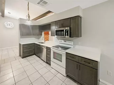 Kitchen - 1375 Jan Lan Blvd, Saint Cloud, FL 34772 photo 1 of 4