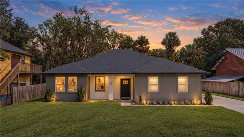 127 Hibiscus Ln, Deltona, FL 32738
