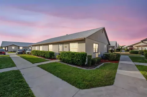 1916 Villaway E, Sebring, FL 33876