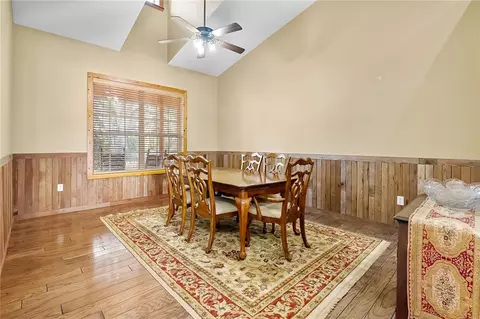 Dining - 27737 County Road 44a, Eustis, FL 32736 photo 1 of 1