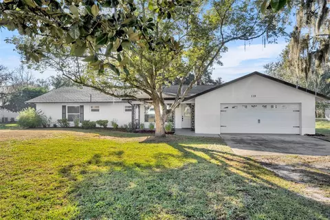 119 Lake Dr, Oviedo, FL 32765