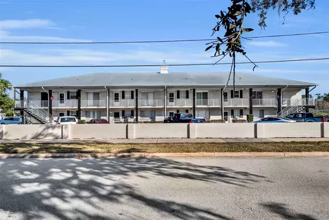 1250 S Denning Dr #104, Winter Park, FL 32789