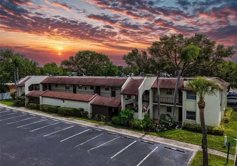 1100 E Bay Dr #43, Largo, FL 33770
